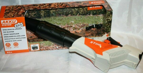 Stihl Kids Toy Battery Blower Three different blower length settings 04204600016